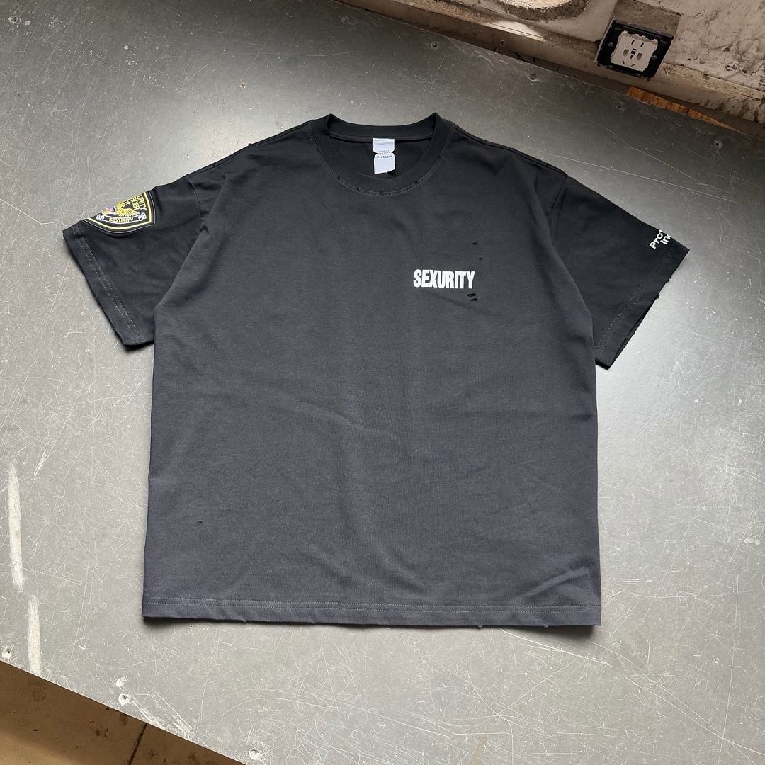 Oversized Distressed American  - Streetwear Brand Vintage review and price
